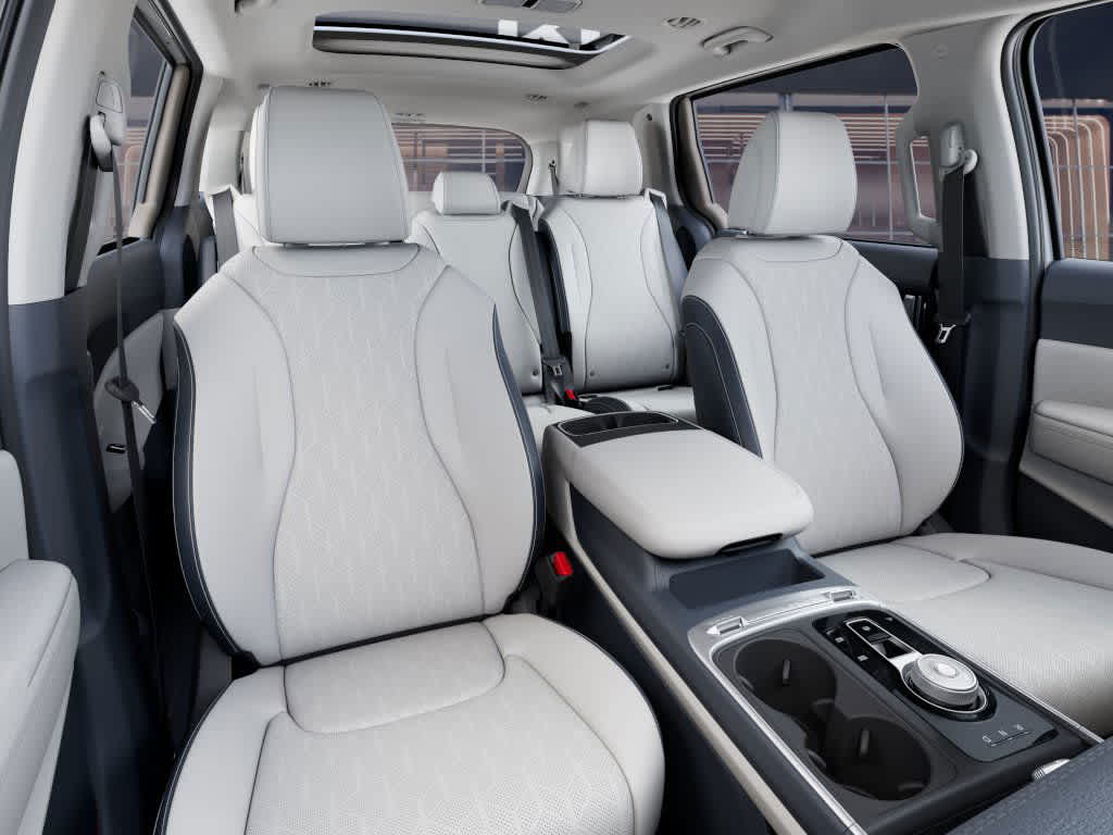 new 2025 Kia Carnival Hybrid car, priced at $50,275