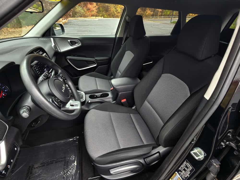 used 2022 Kia Soul car, priced at $17,498