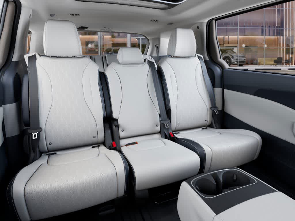 new 2025 Kia Carnival Hybrid car, priced at $50,275