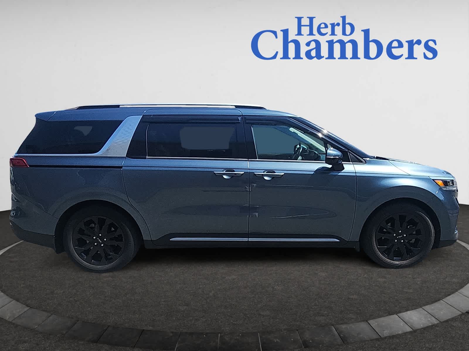 used 2022 Kia Carnival car, priced at $36,839