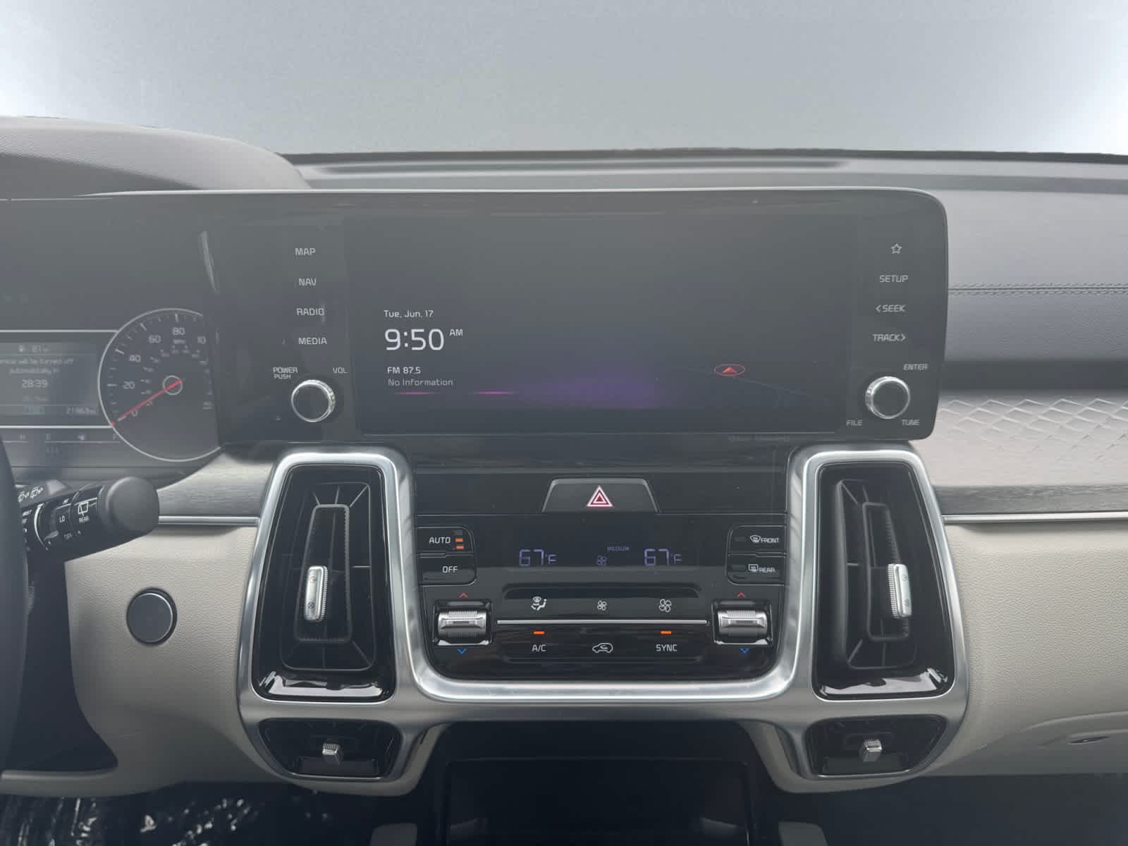 used 2022 Kia Sorento car, priced at $30,777
