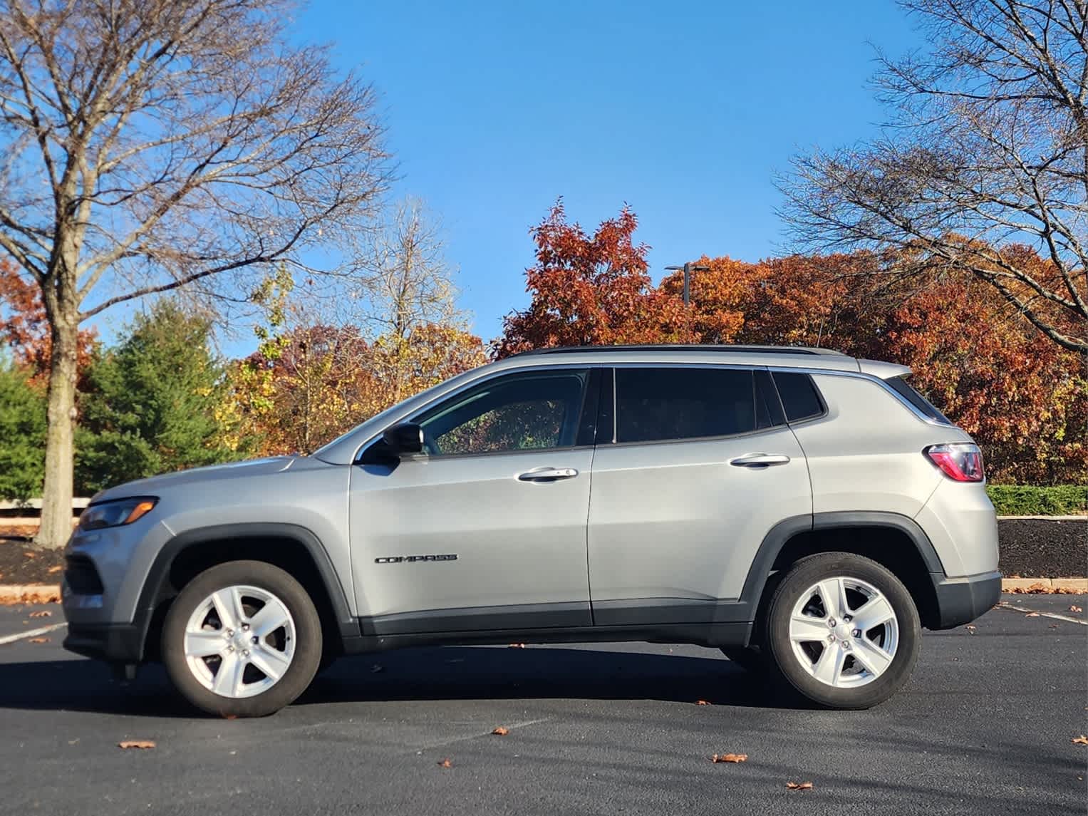 used 2022 Jeep Compass car, priced at $22,998