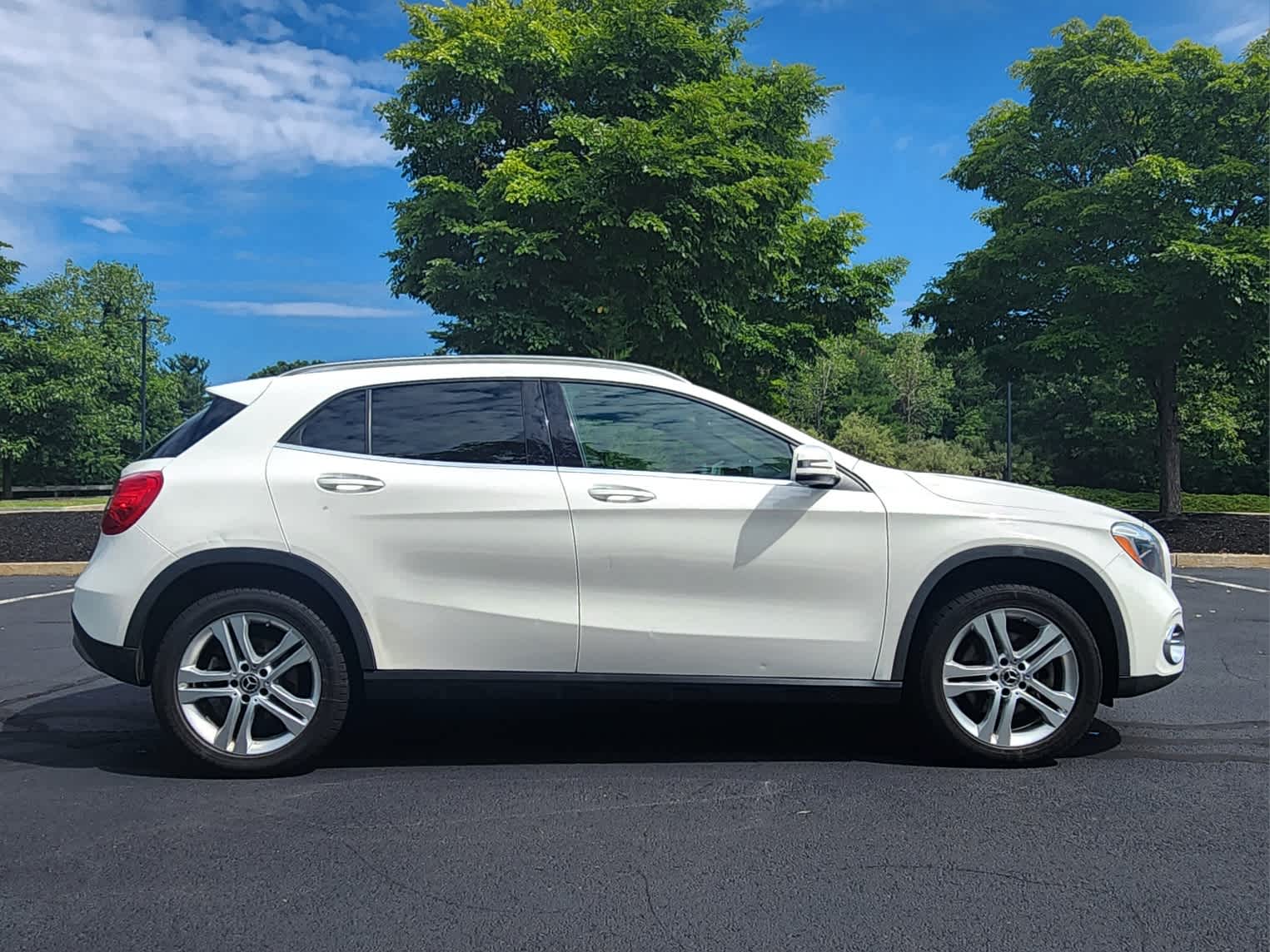 used 2019 Mercedes-Benz GLA 250 car, priced at $15,998