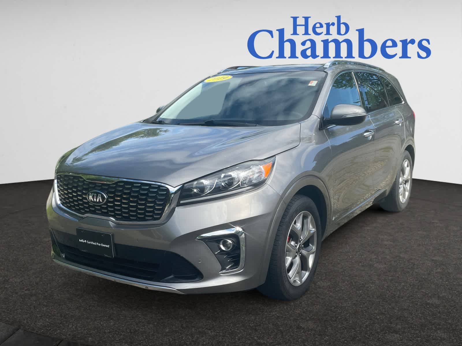 used 2019 Kia Sorento car, priced at $22,499