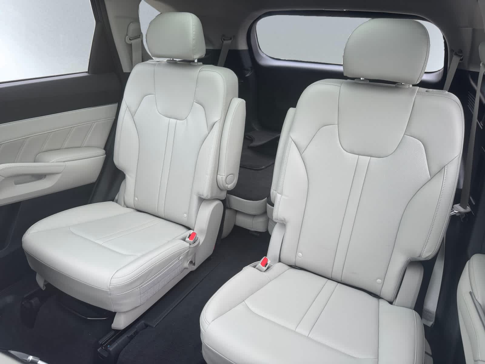 used 2022 Kia Sorento car, priced at $30,777
