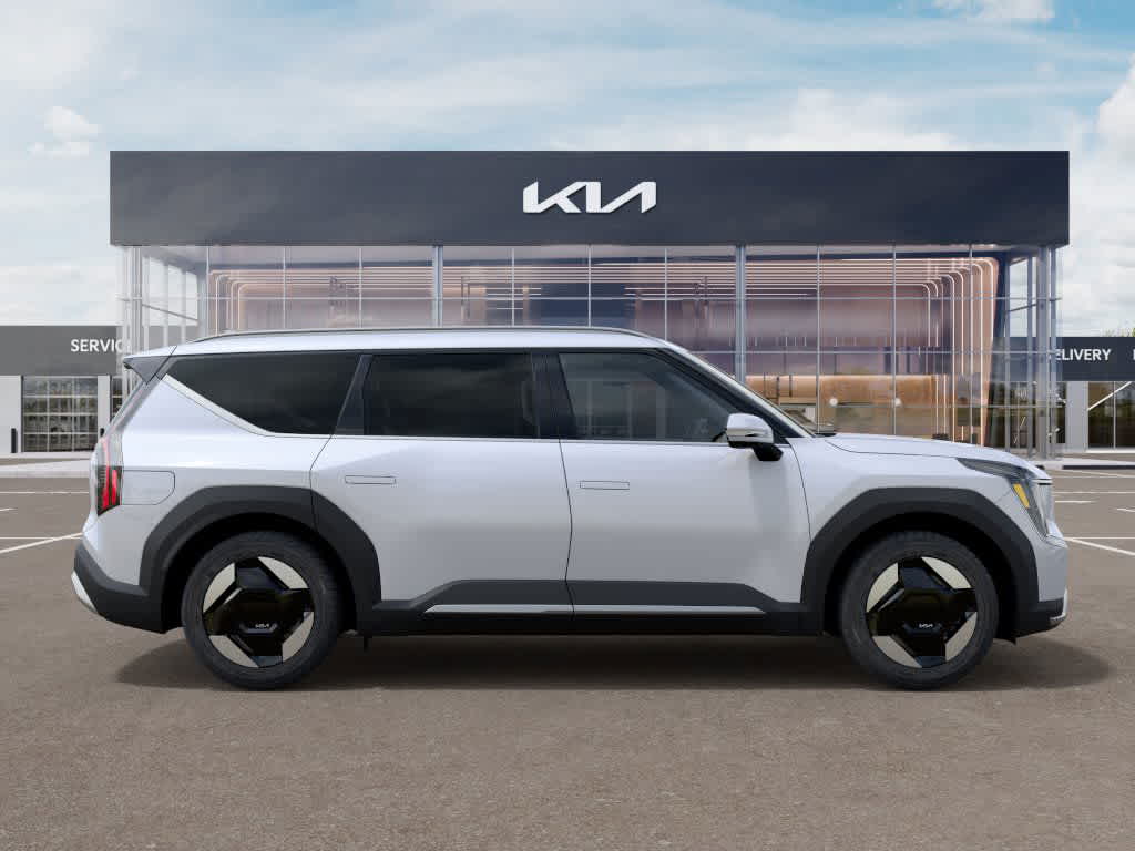 new 2025 Kia EV9 car, priced at $66,440