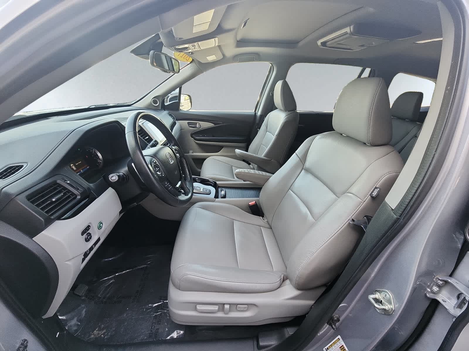 used 2017 Honda Pilot car, priced at $20,999