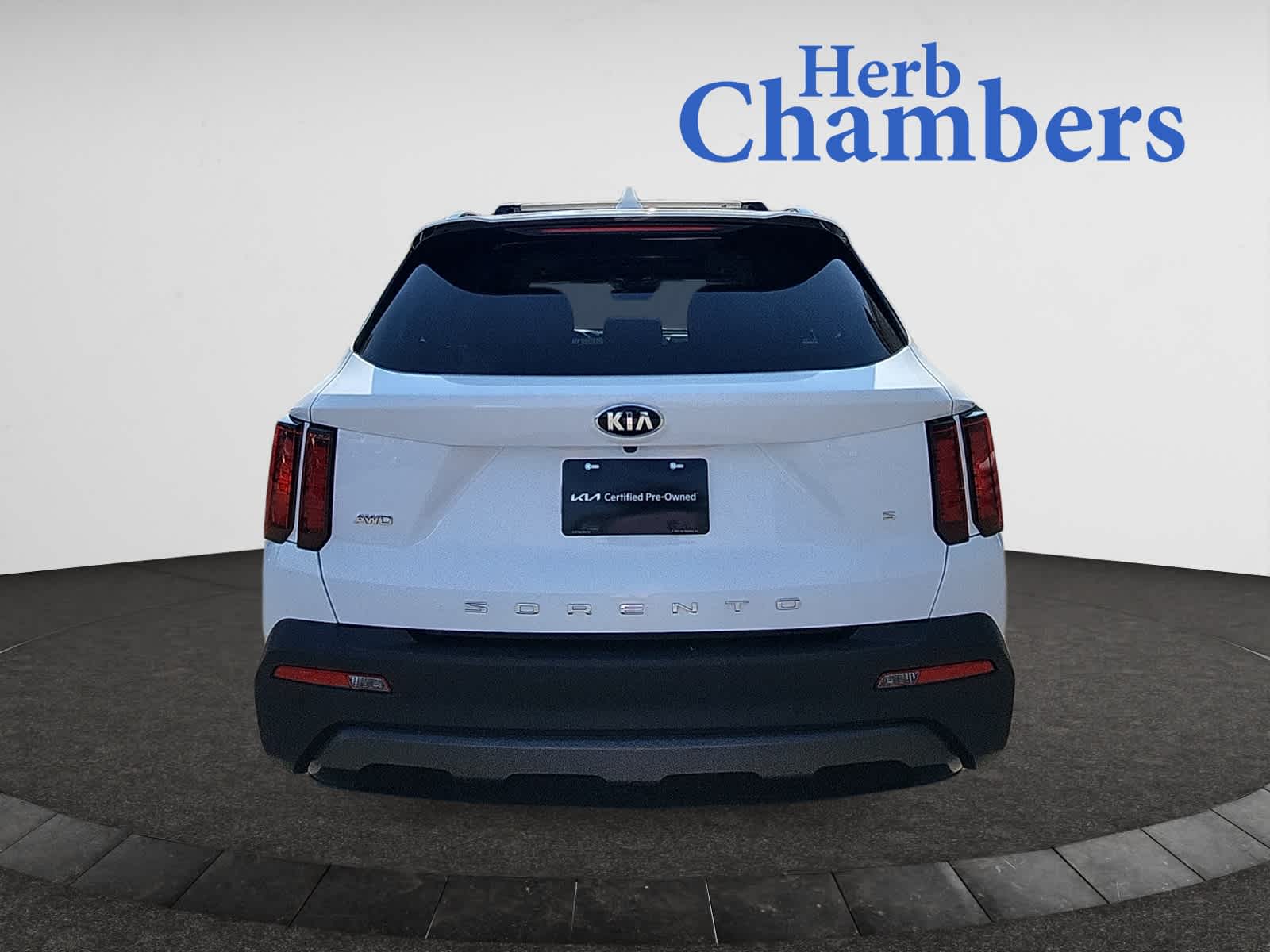 used 2021 Kia Sorento car, priced at $27,998