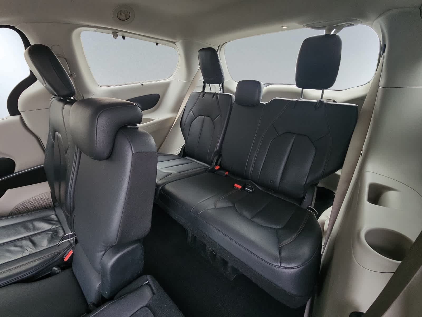 used 2017 Chrysler Pacifica car, priced at $14,437