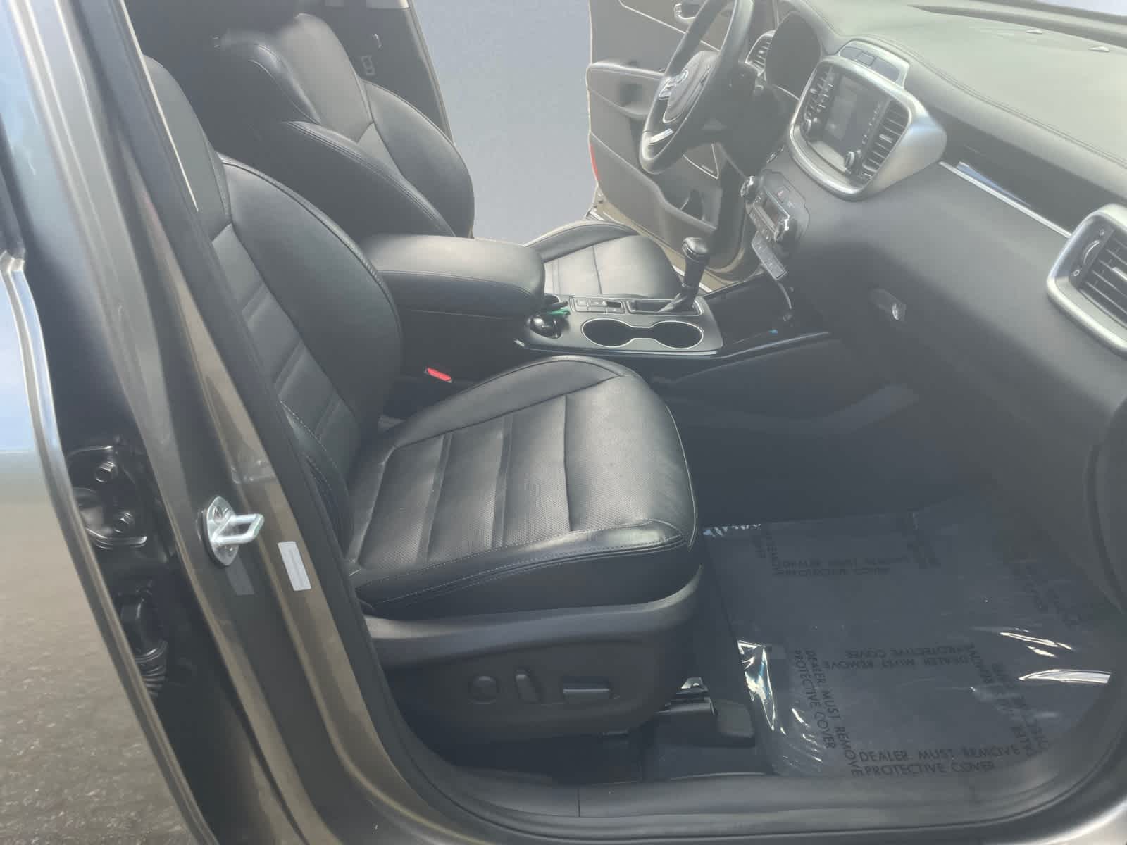 used 2019 Kia Sorento car, priced at $22,499