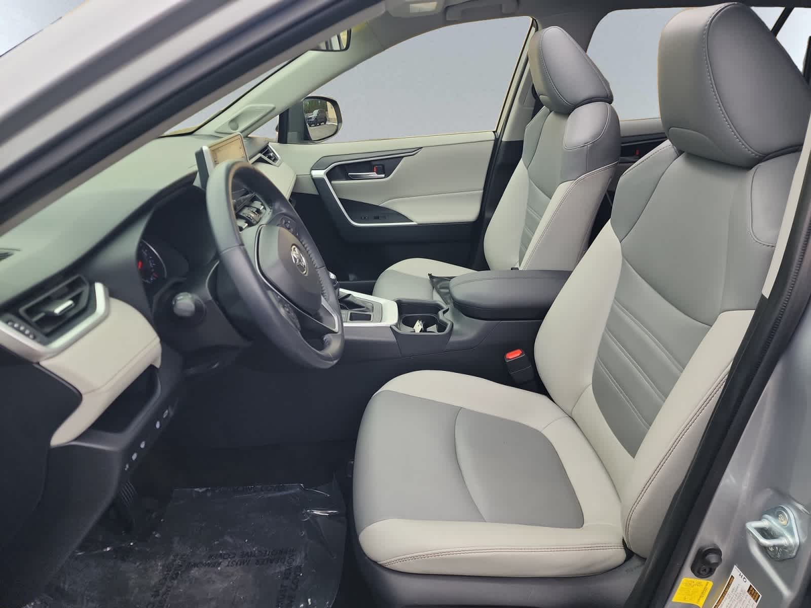 used 2019 Toyota RAV4 car, priced at $25,999