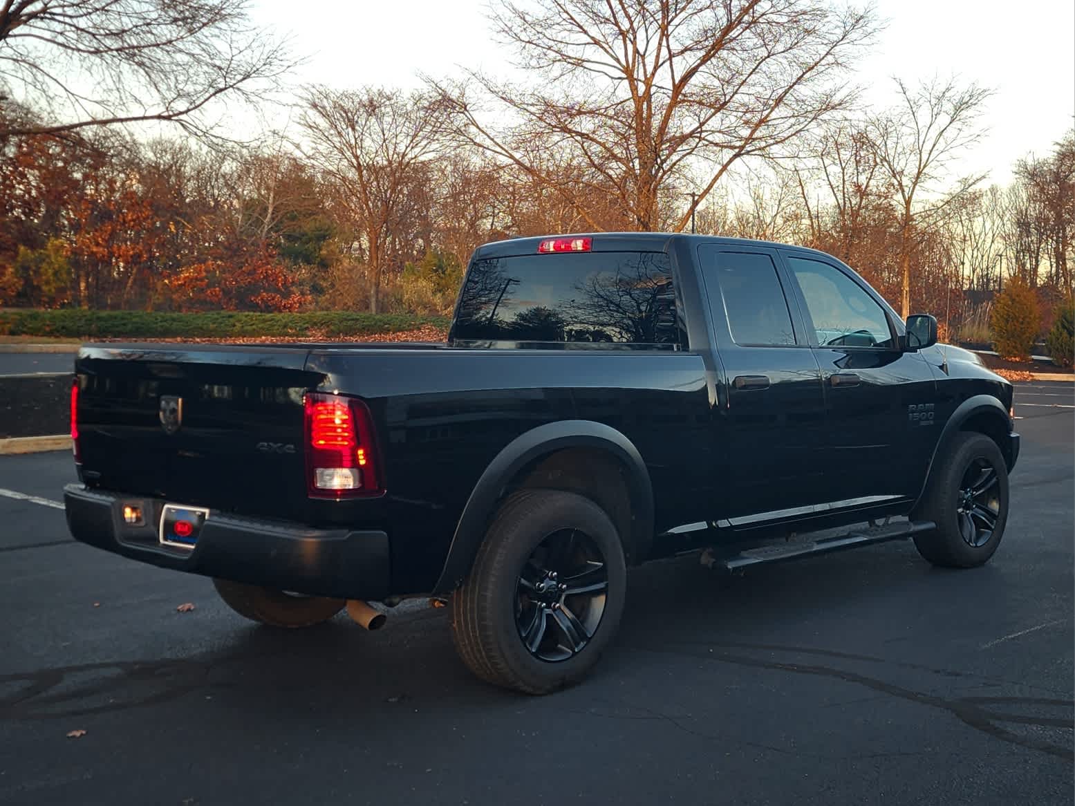 used 2022 Ram 1500 Classic car, priced at $30,998