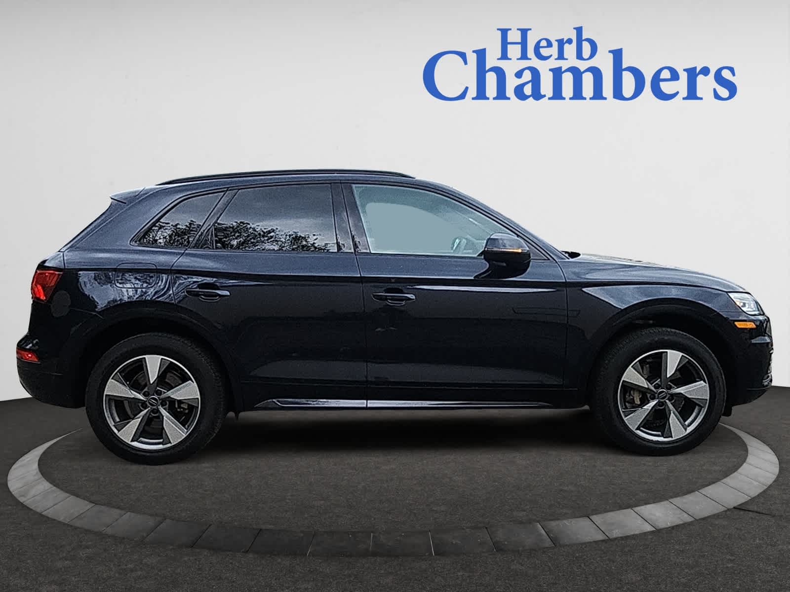 used 2020 Audi Q5 car, priced at $24,595