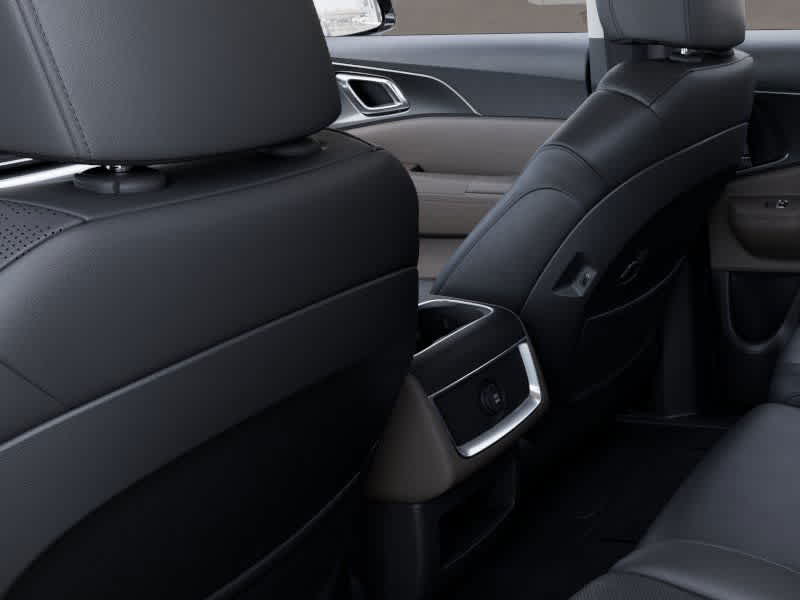 new 2025 Kia Carnival car, priced at $40,500