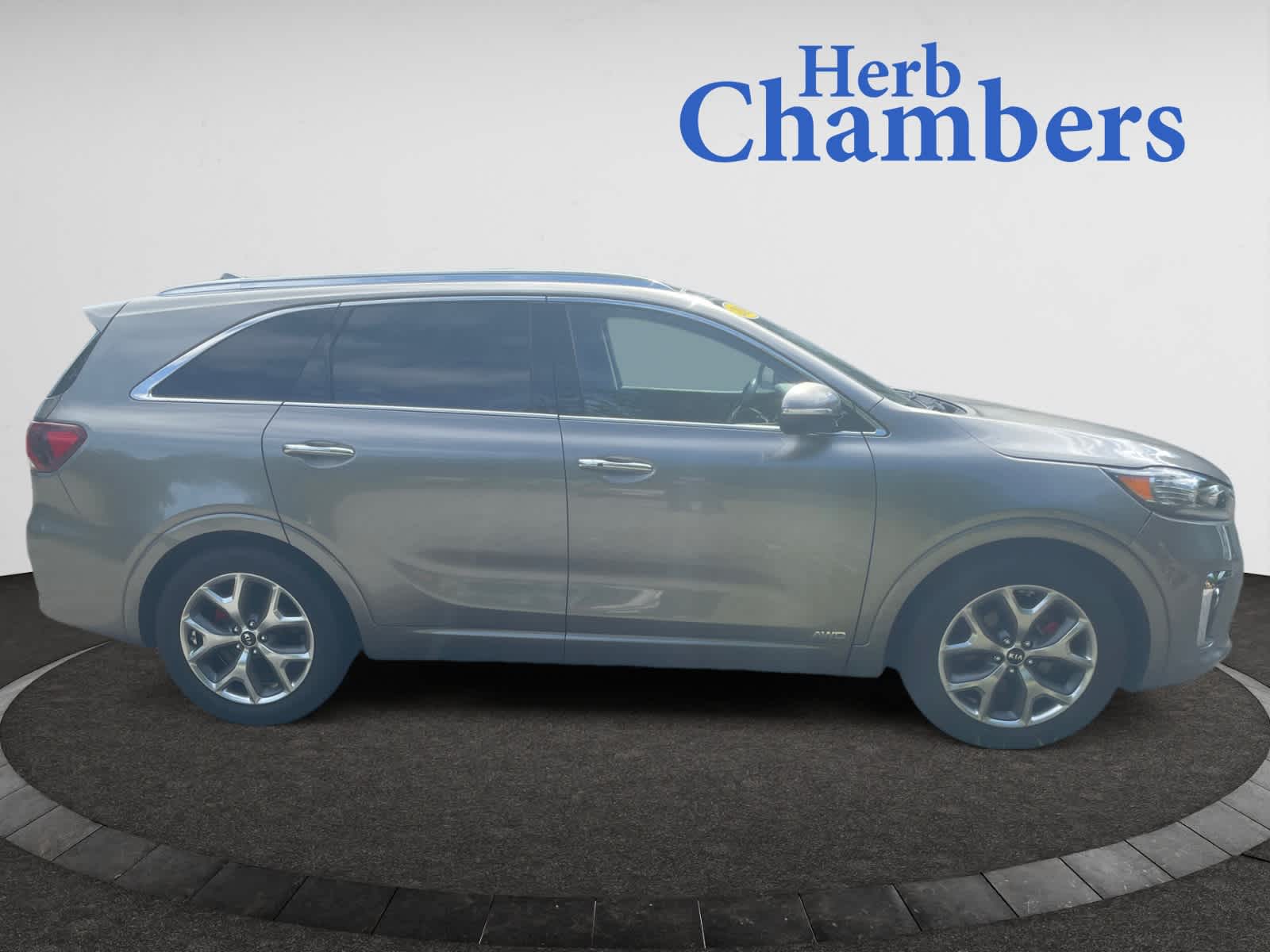 used 2019 Kia Sorento car, priced at $22,499