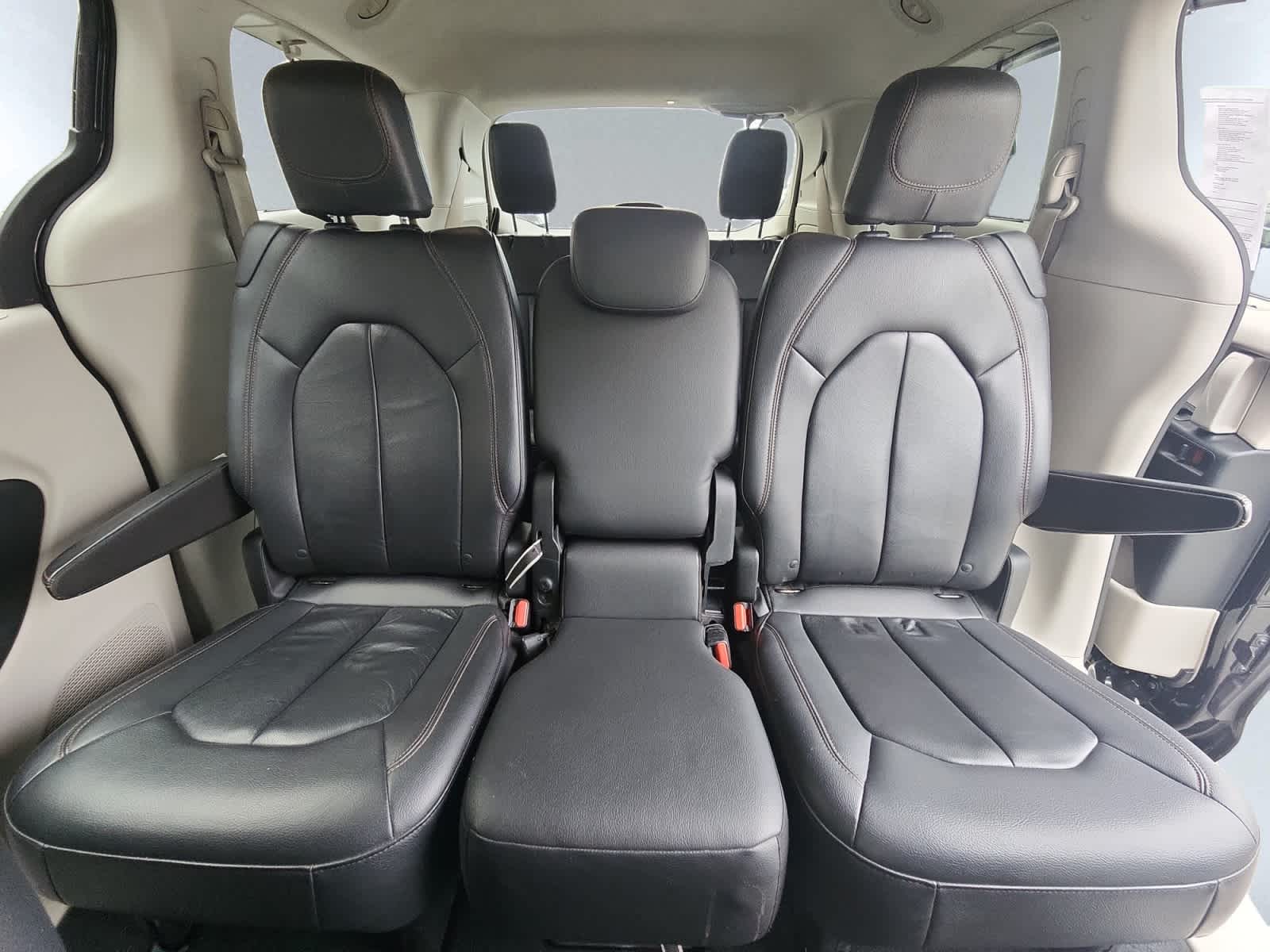 used 2017 Chrysler Pacifica car, priced at $14,437