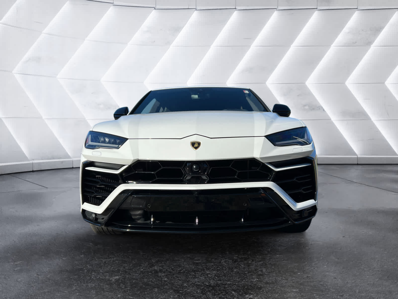 used 2022 Lamborghini Urus car, priced at $227,498