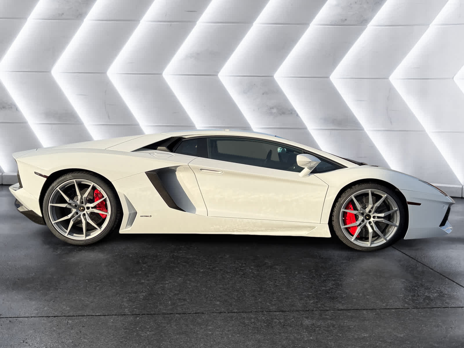 used 2015 Lamborghini Aventador car, priced at $379,898