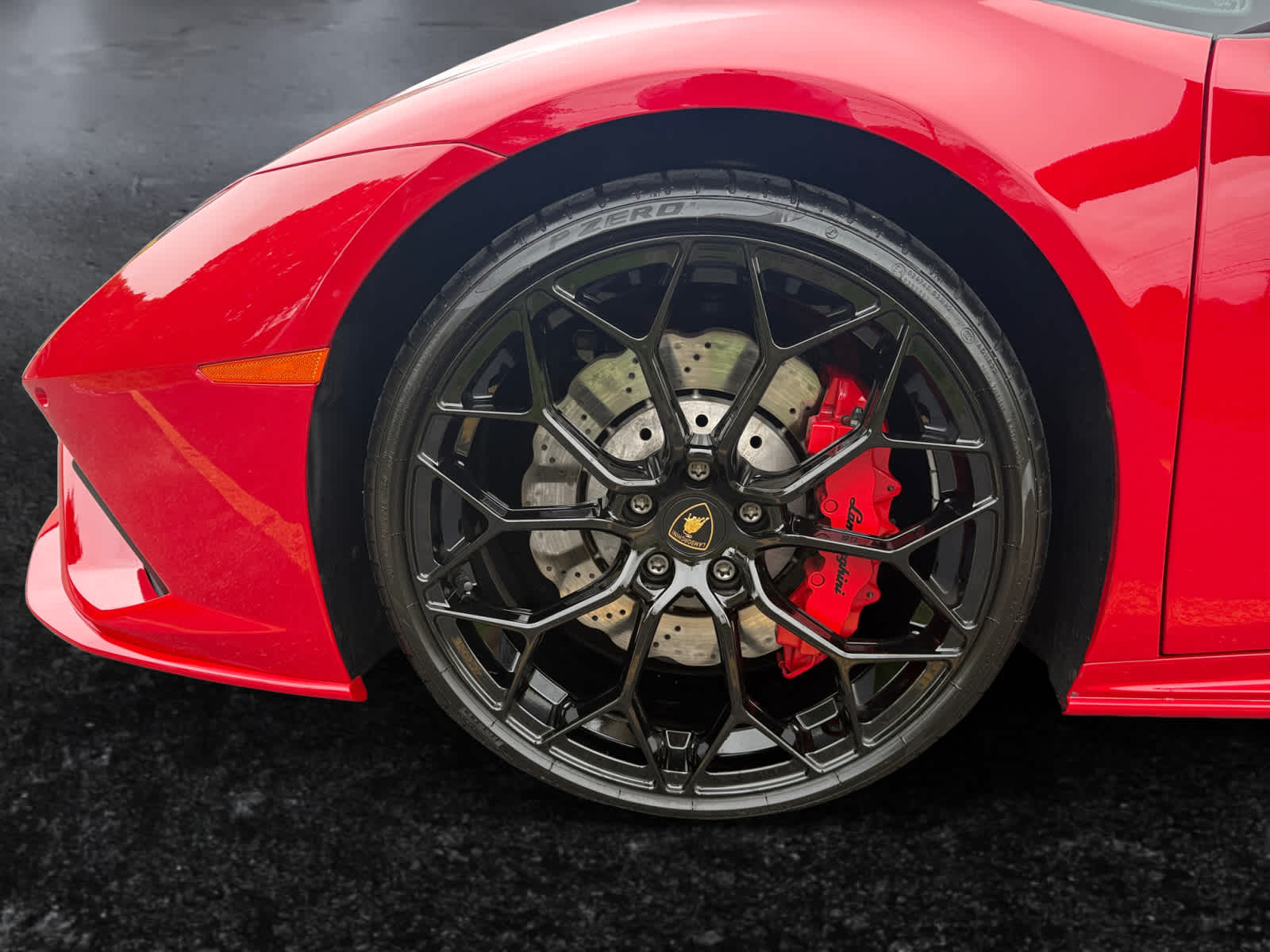 used 2022 Lamborghini Huracan EVO car, priced at $314,998