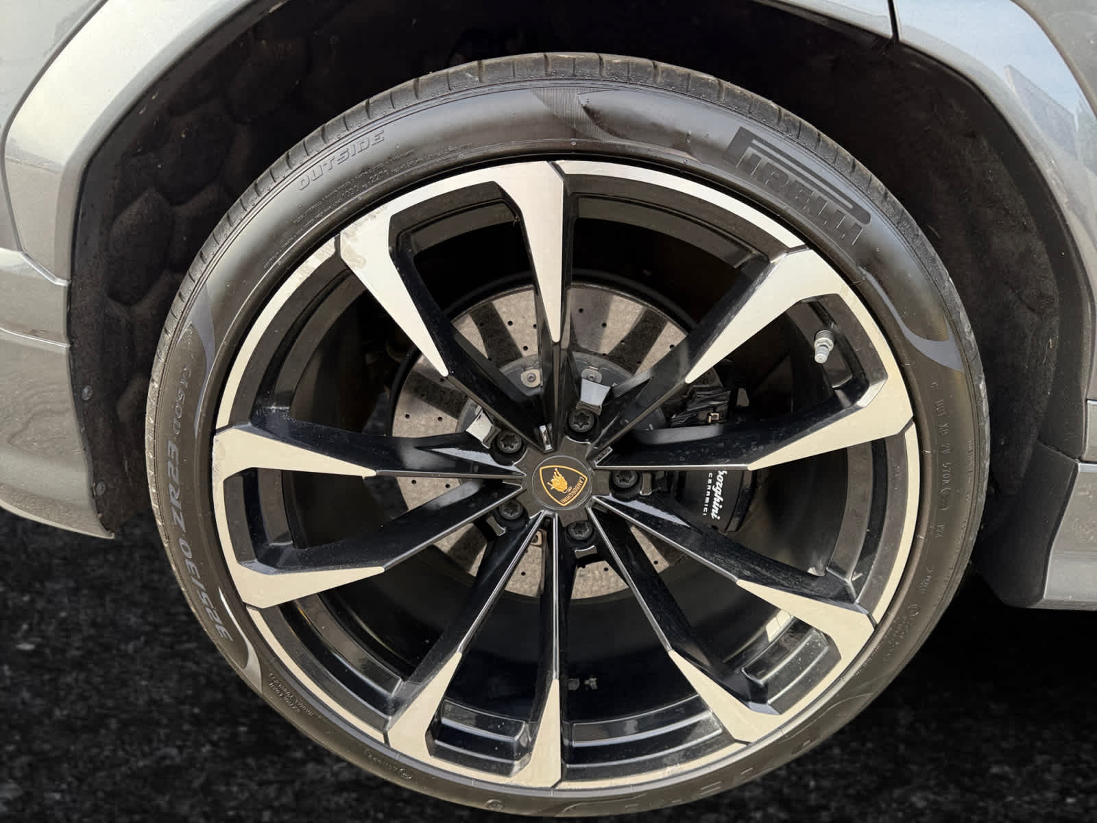 used 2019 Lamborghini Urus car, priced at $175,998