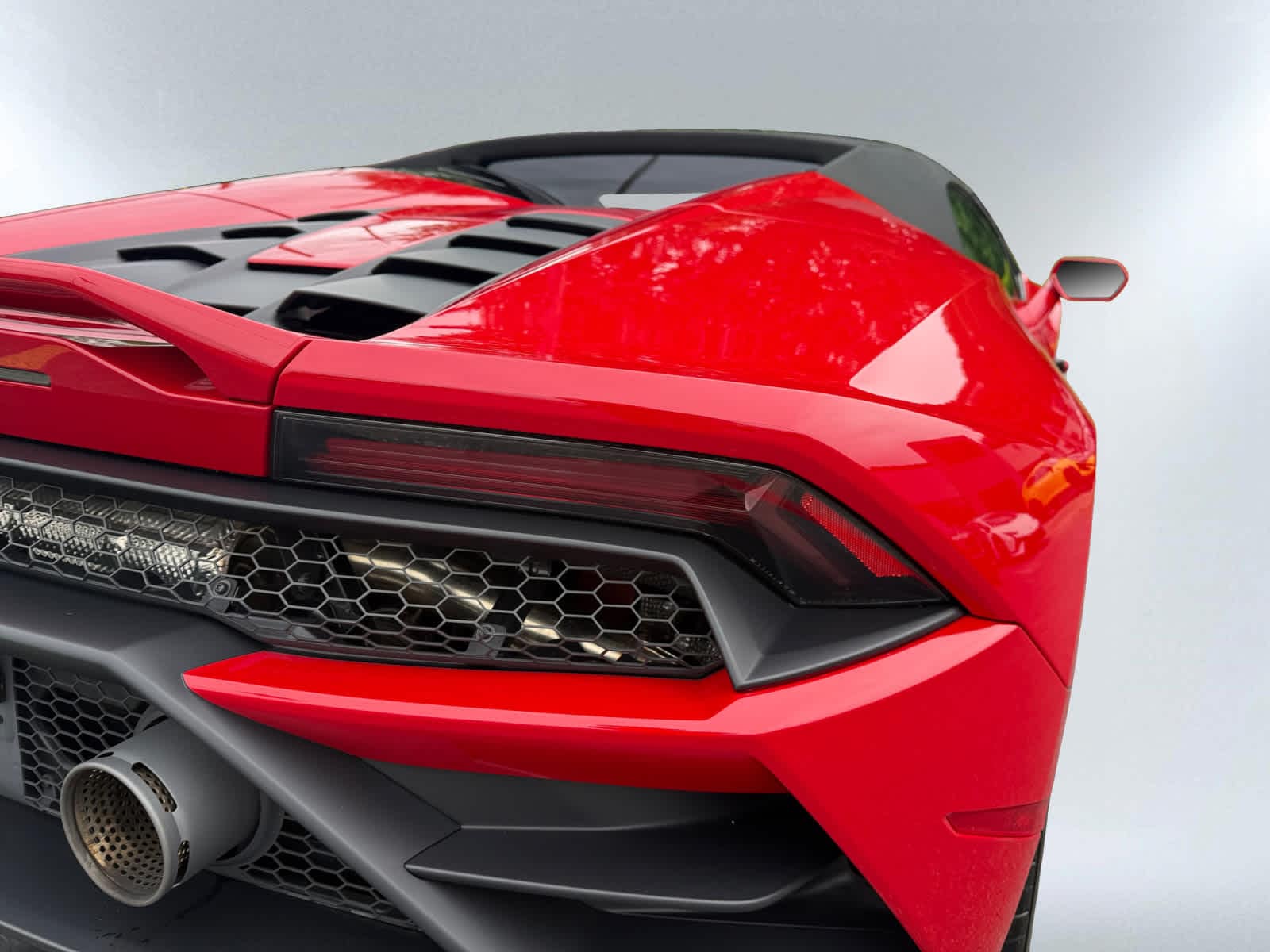used 2022 Lamborghini Huracan EVO car, priced at $314,998
