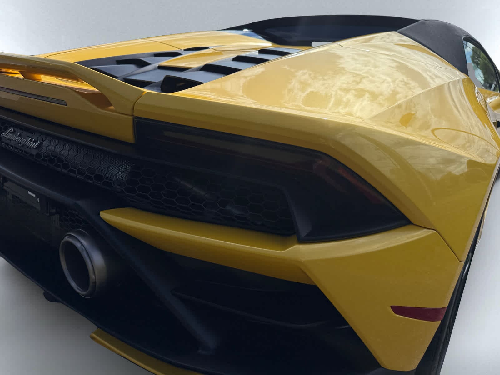 used 2023 Lamborghini Huracan EVO car, priced at $326,498