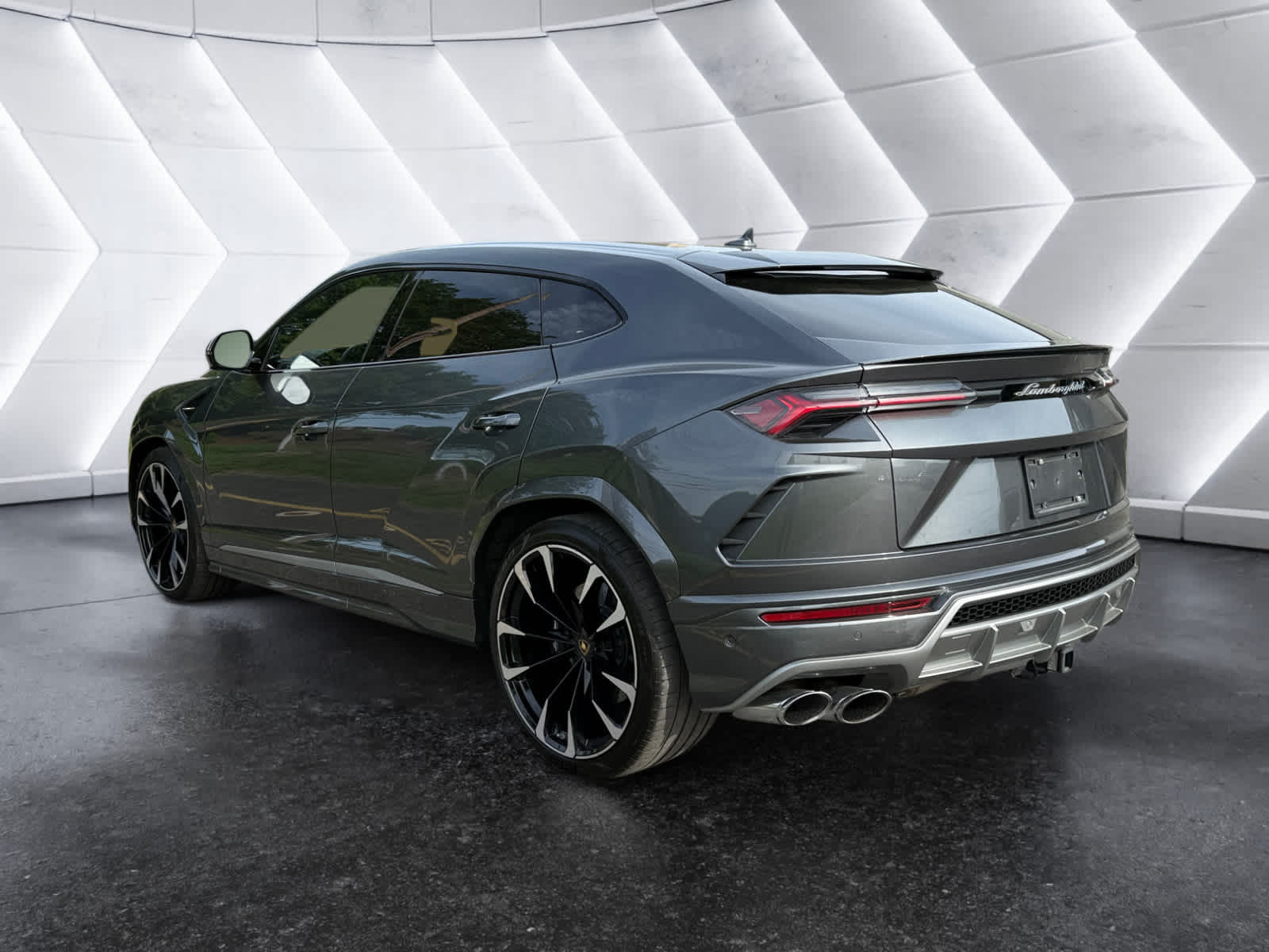 used 2019 Lamborghini Urus car, priced at $175,998