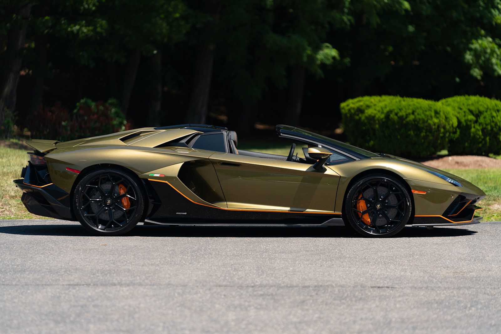 used 2022 Lamborghini Aventador car, priced at $719,998