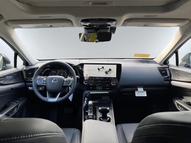 new 2025 Lexus NX 350 car
