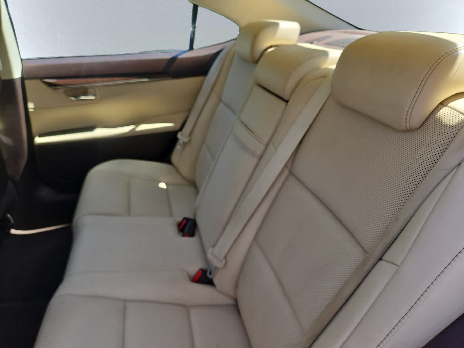 used 2017 Lexus ES car, priced at $19,998