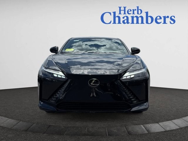 new 2025 Lexus RZ 450e car