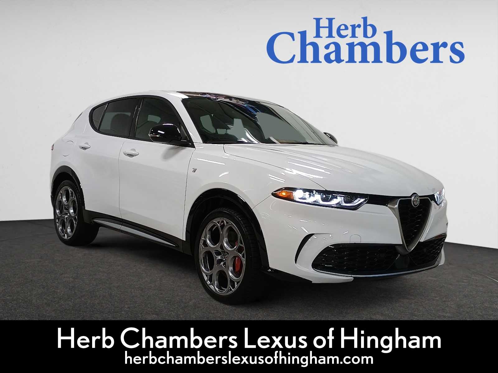 used 2024 Alfa Romeo Tonale car, priced at $34,998