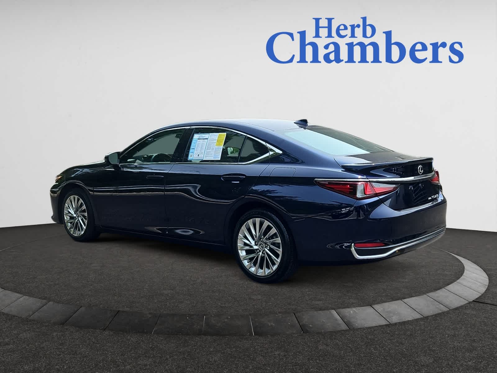 used 2021 Lexus ES car, priced at $33,998
