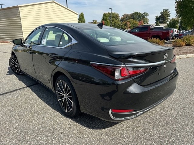 new 2025 Lexus ES 300h car