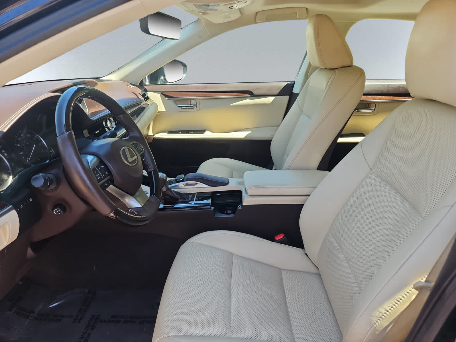 used 2017 Lexus ES car, priced at $19,998