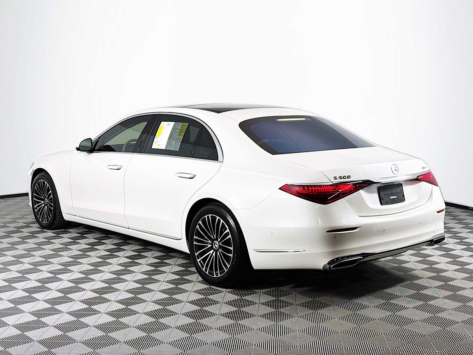 used 2022 Mercedes-Benz S-Class car, priced at $69,998