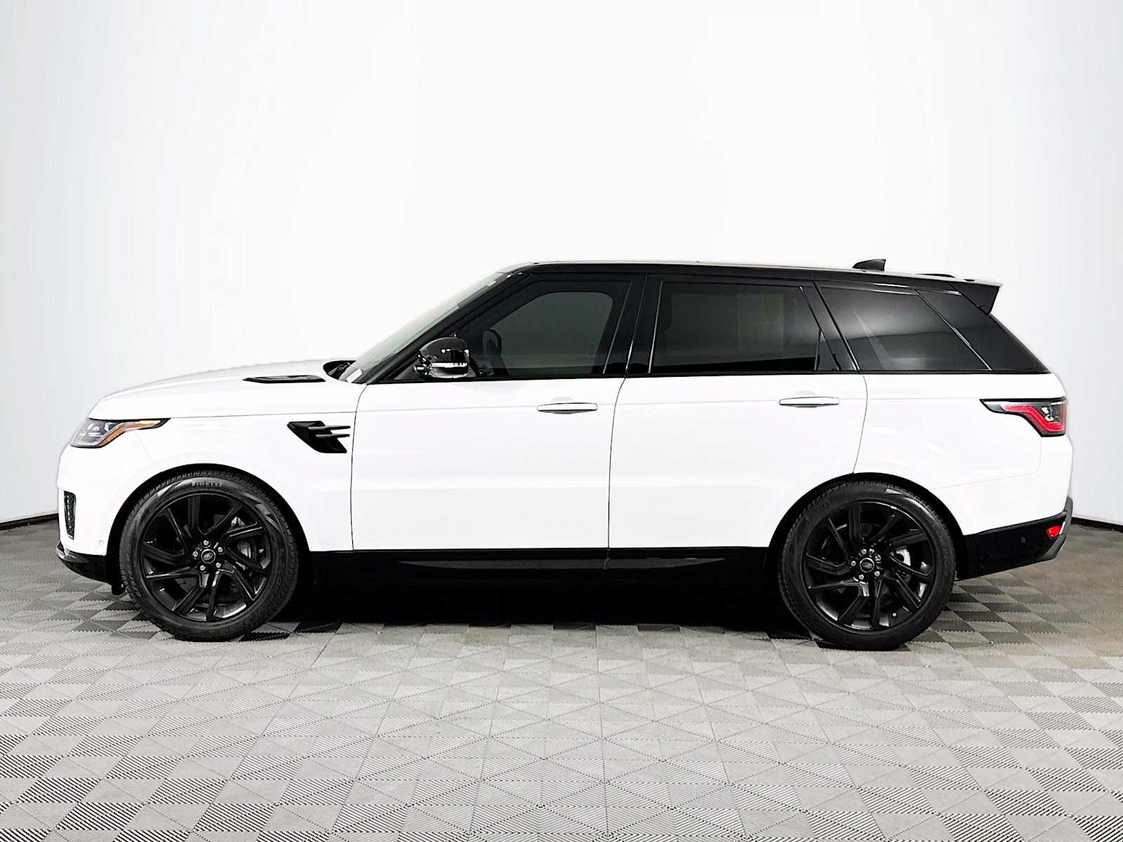 used 2022 Land Rover Range Rover Sport car, priced at $49,498