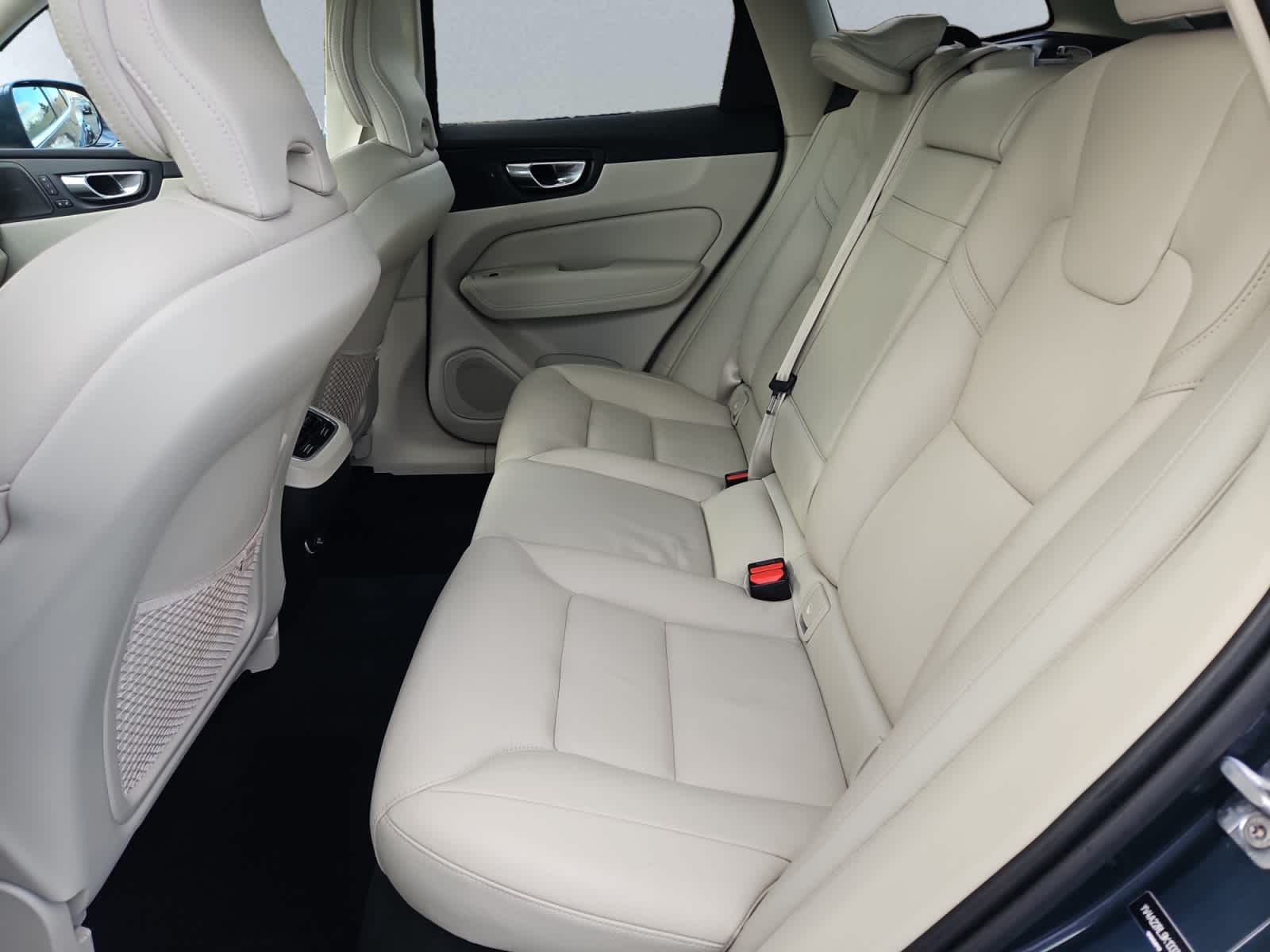 used 2019 Volvo XC60 car, priced at $18,998