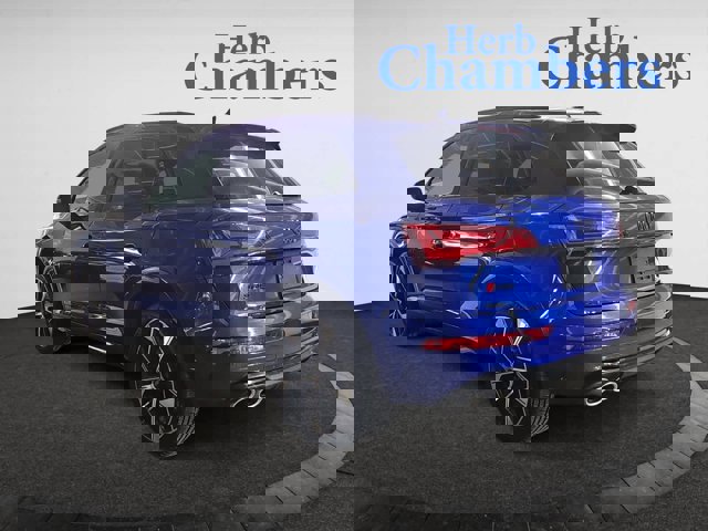 used 2022 Audi SQ5 car, priced at $32,998