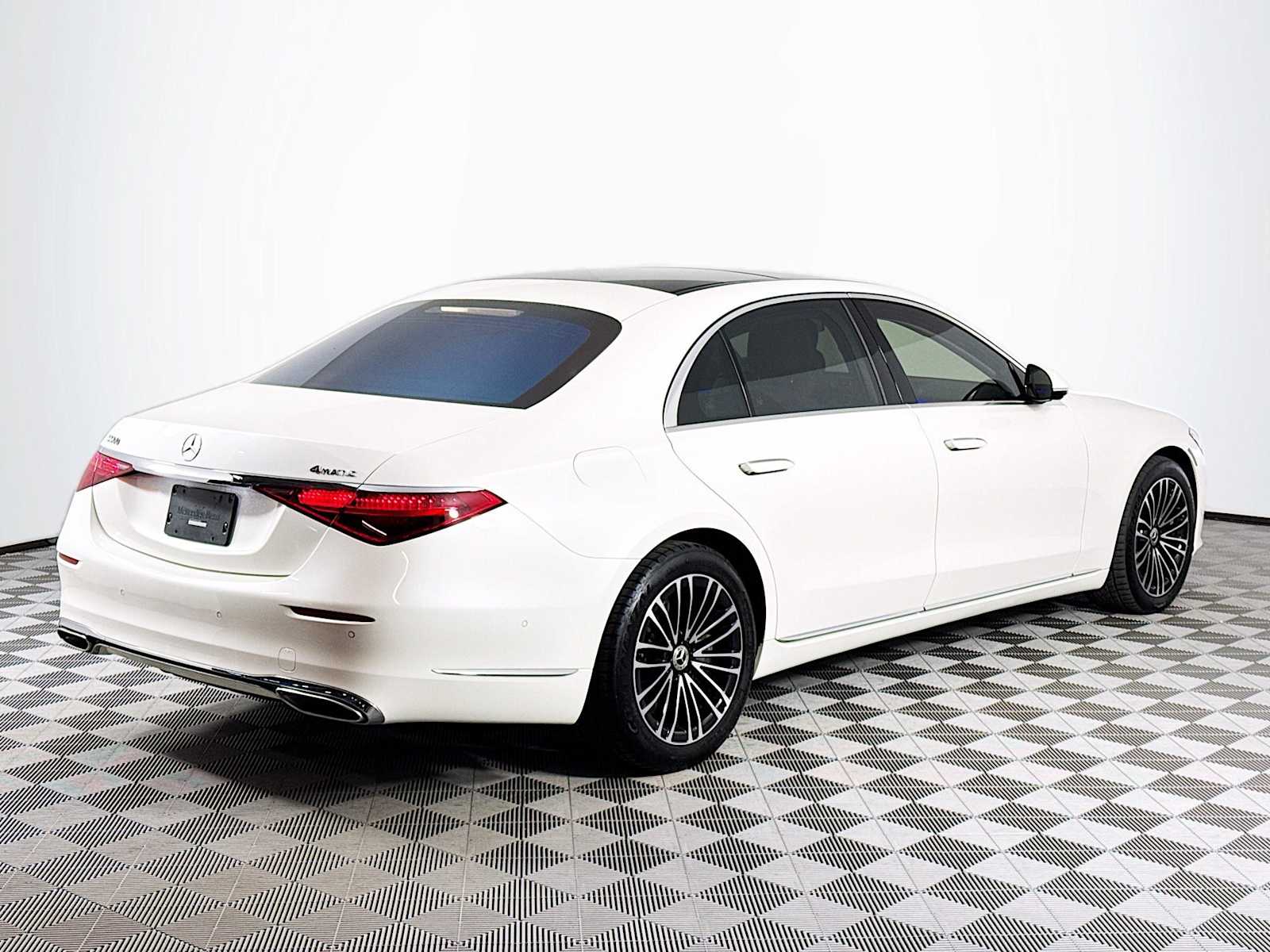 used 2022 Mercedes-Benz S-Class car, priced at $69,998