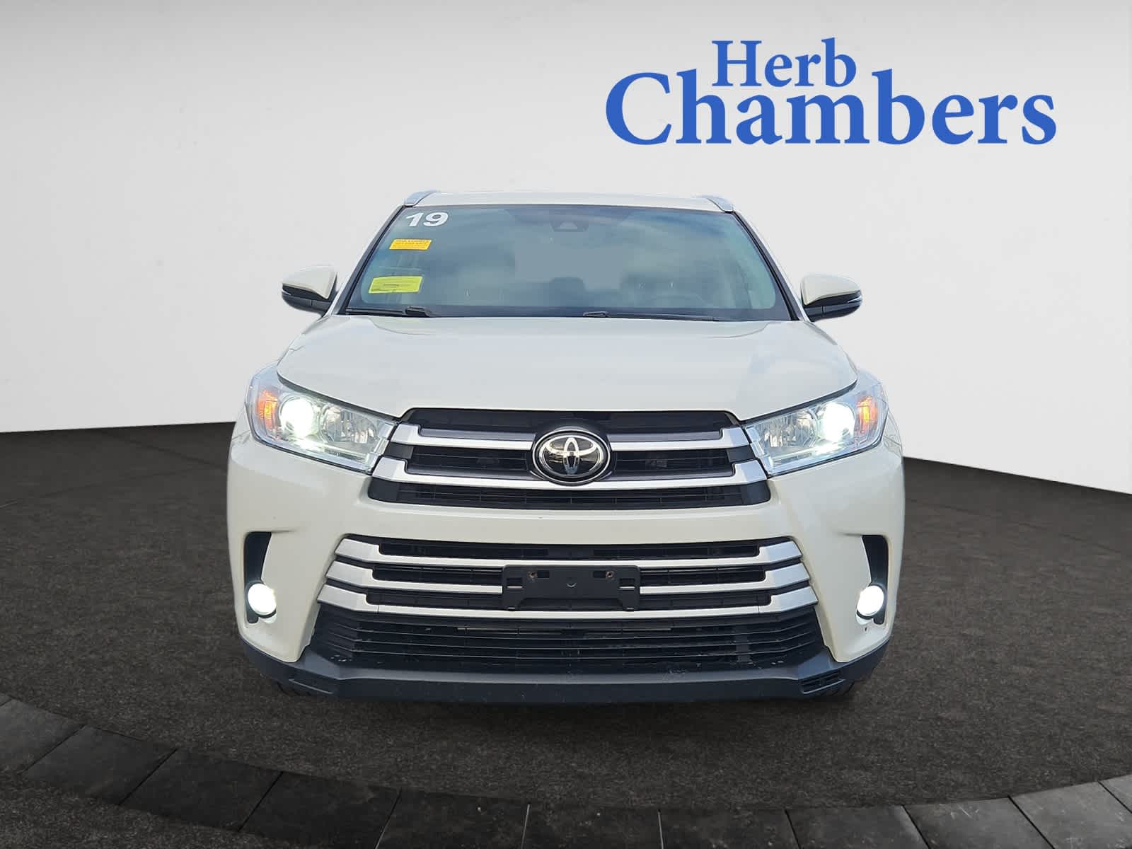 used 2019 Toyota Highlander car, priced at $26,998