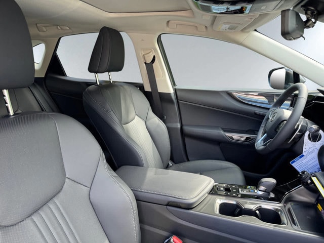 new 2025 Lexus NX 350 car