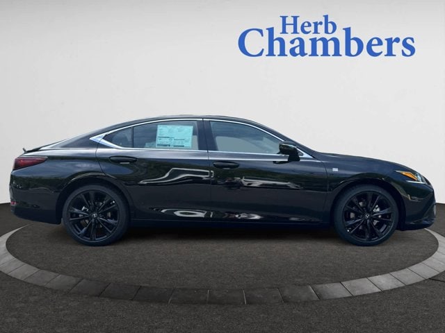 new 2025 Lexus ES 300h car