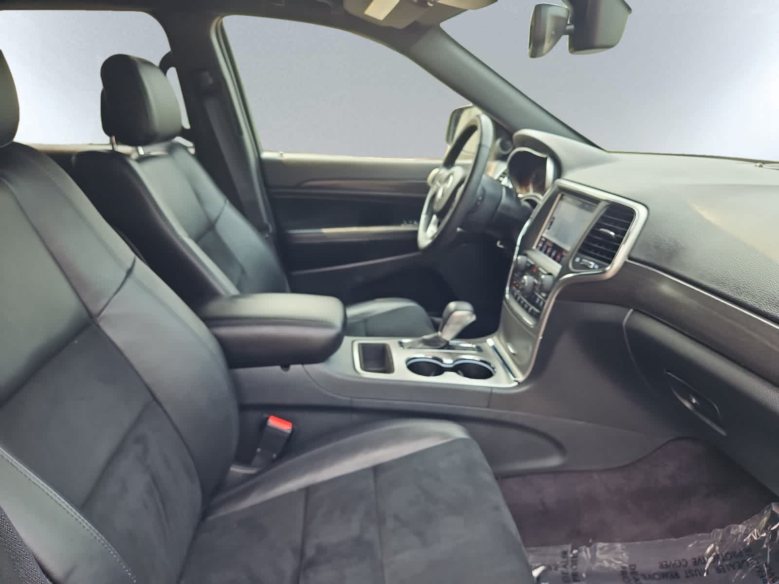 used 2018 Jeep Grand Cherokee car, priced at $17,998