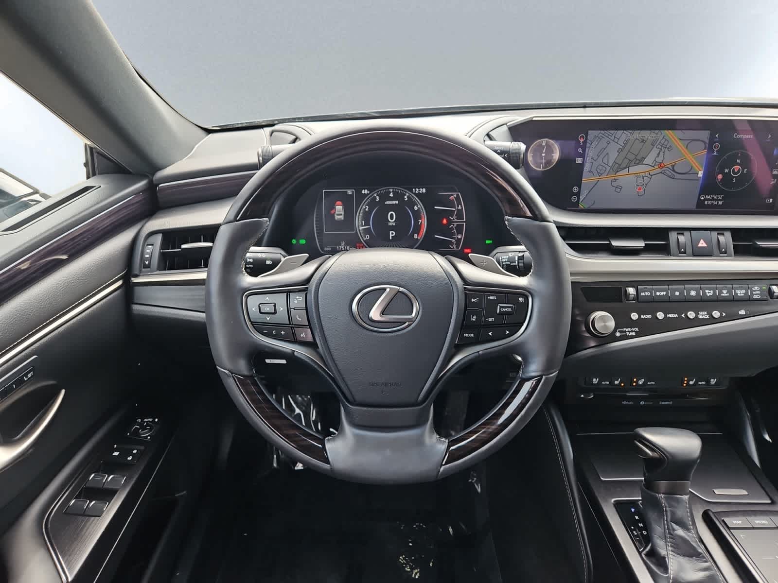 used 2021 Lexus ES car, priced at $31,998