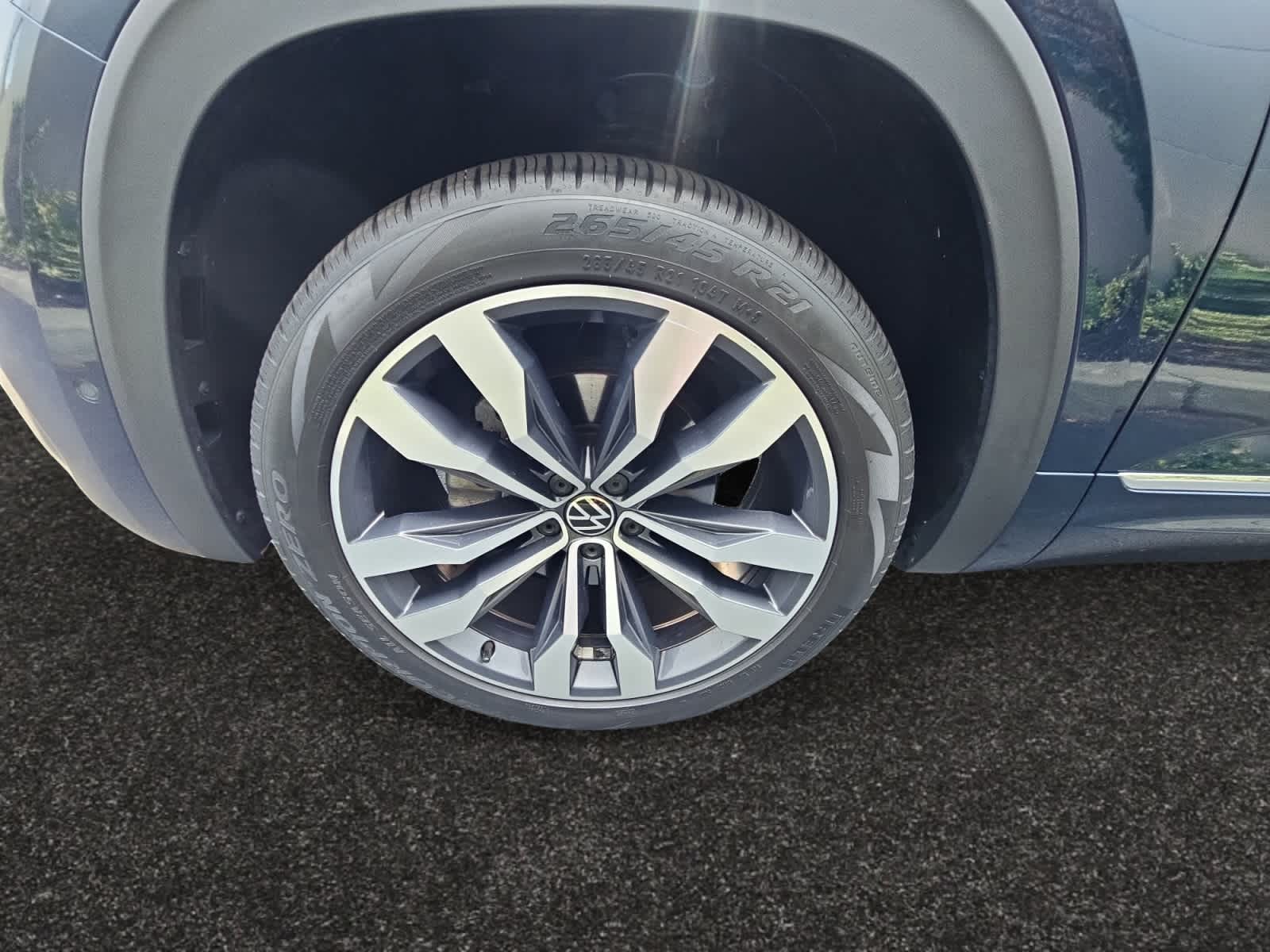 used 2021 Volkswagen Atlas Cross Sport car, priced at $30,998