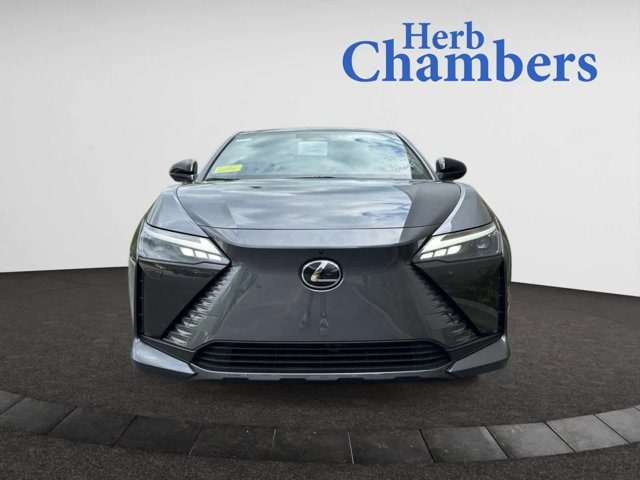 new 2025 Lexus RZ 450e car