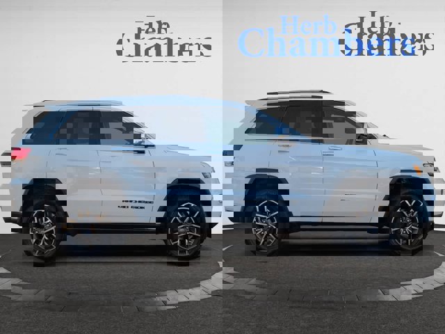 used 2019 Jeep Grand Cherokee car, priced at $16,998