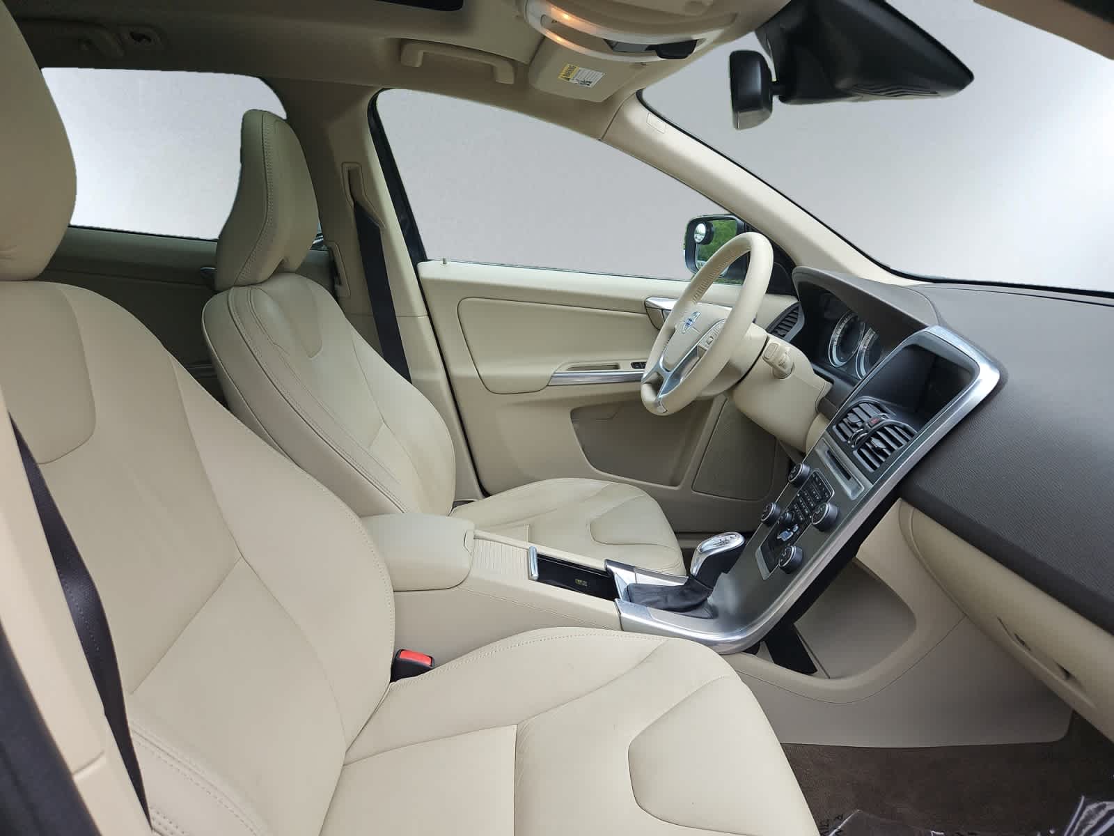 used 2013 Volvo XC60 car, priced at $9,998