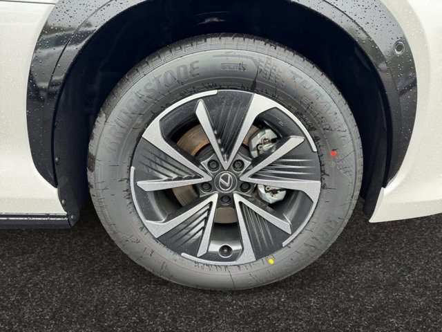 new 2025 Lexus RZ 450e car